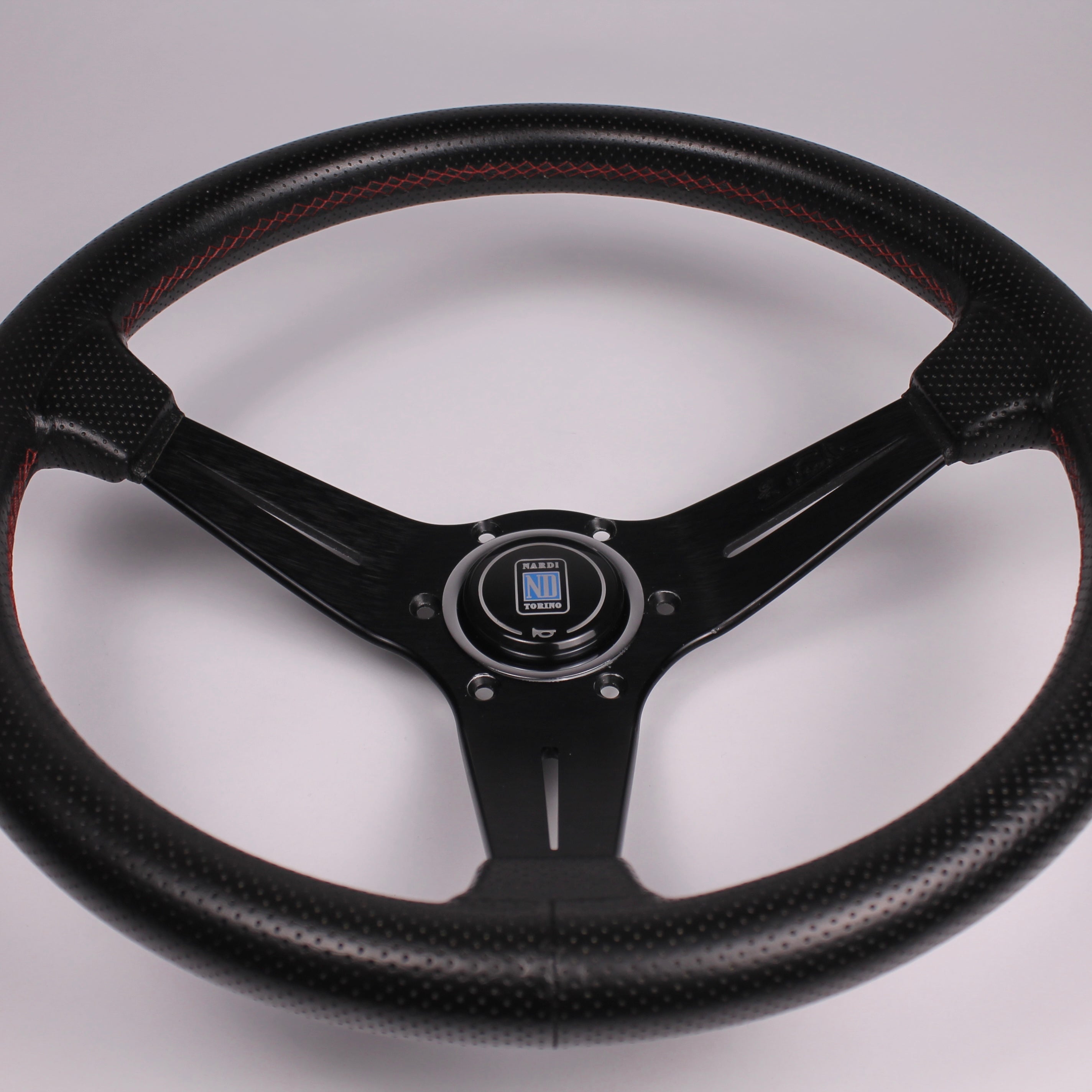 Personal E. Nardi Classic ステアリング　　 350mm NARDI Classic Deep 35π – DannyImports